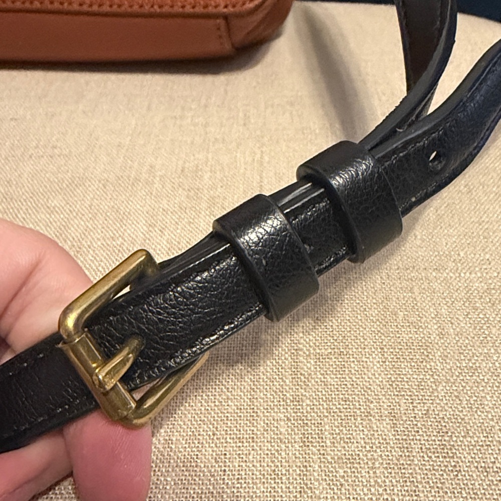 Fossil “Mandy” Small Leather Crossbody Bag - Picture 16 of 16